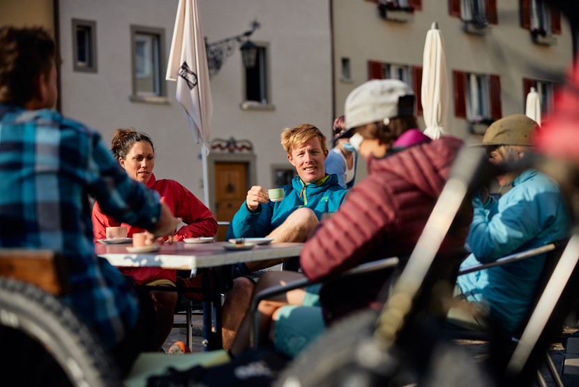 Sipping a tasty coffee in Chur's orld town