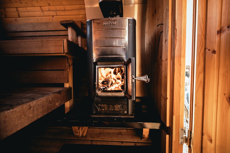 This alpine hut offers the perfect setting for slow adventures and sustainable travel