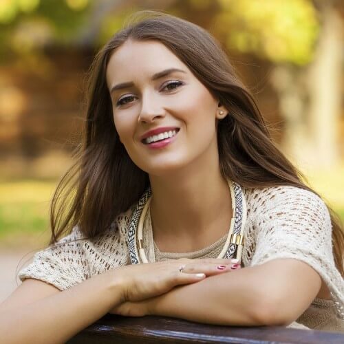 Common foods can stain teeth, but whitening can renew a smile.