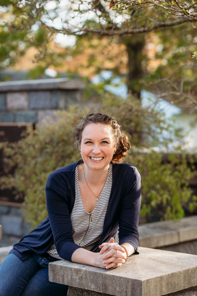 Amanda Everett, LMSW, CCTP, Clinical Therapist, Founder