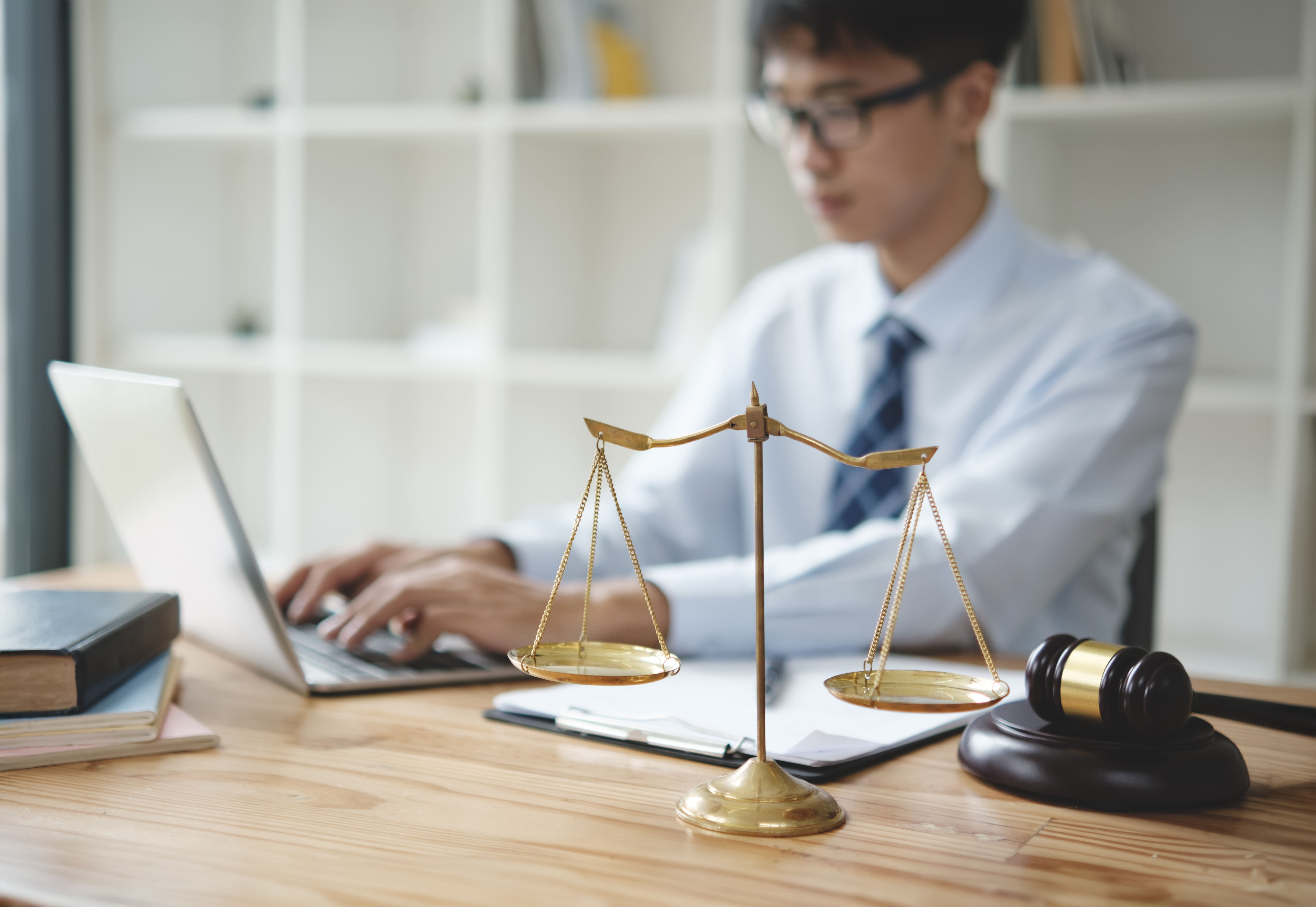 Comment créer du contenu juridique de qualité qui convertit