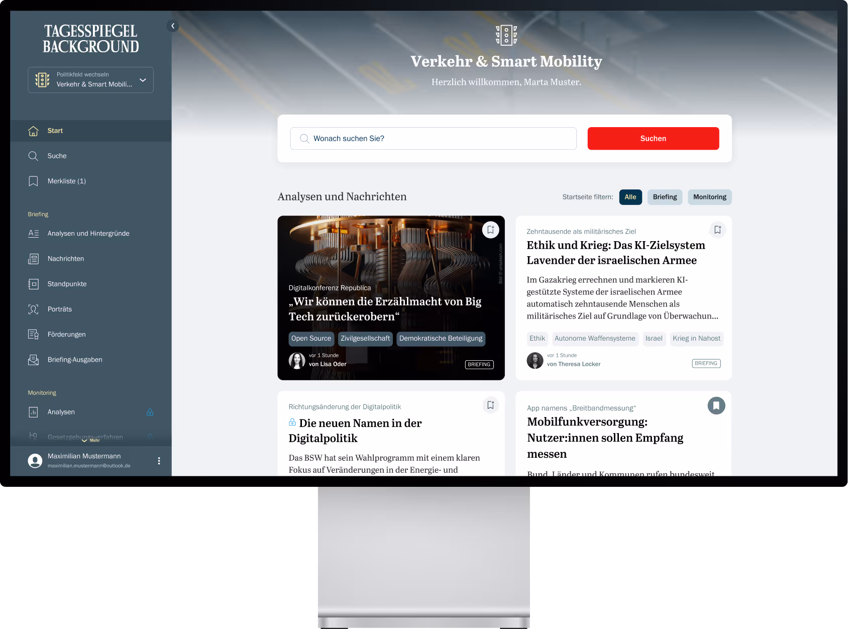Dashboard interface for Tagesspiegel Background Verkehr & Smart Mobility with navigation menu, search bar, and news articles.