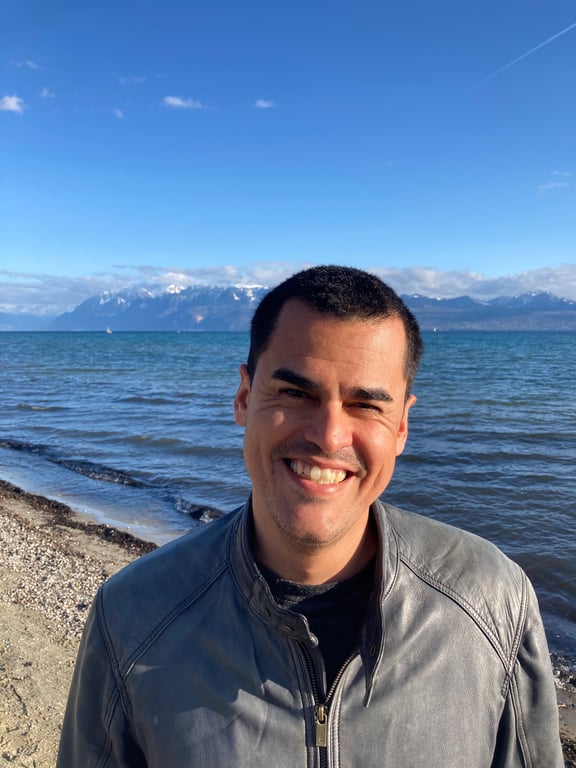 Angel Rene Del Valle Echevarria