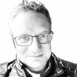 Peran David Mils Hills