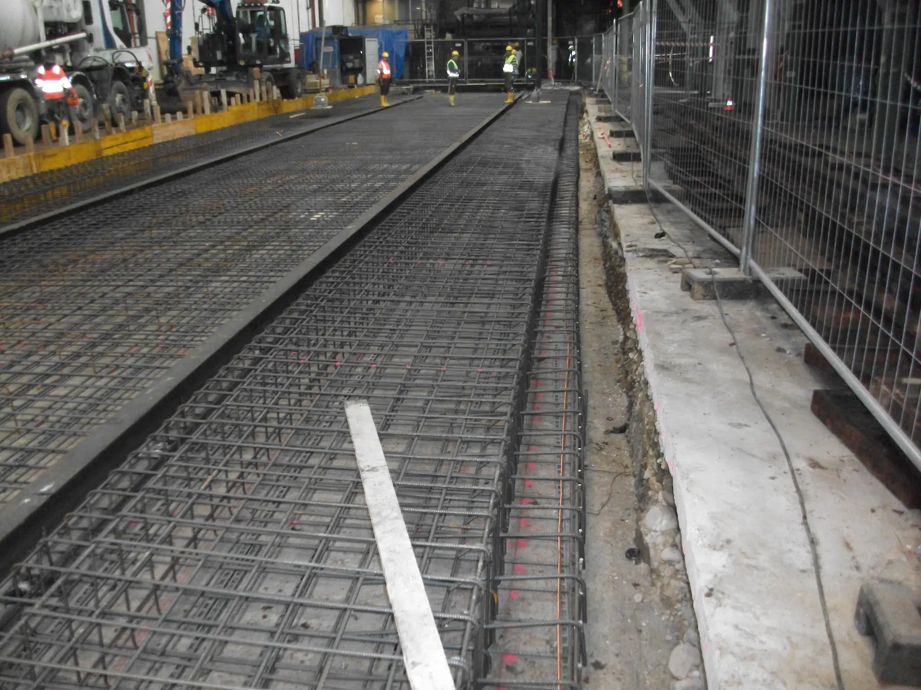 Displayed image from the thumbnail slider