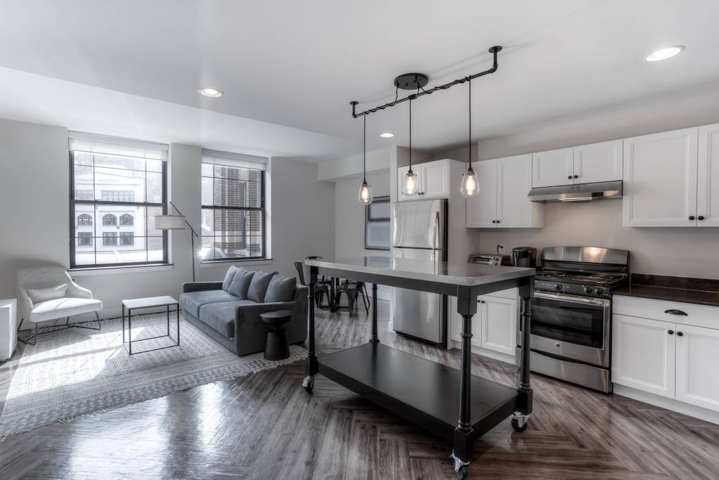 Hot tech companies: Mint House