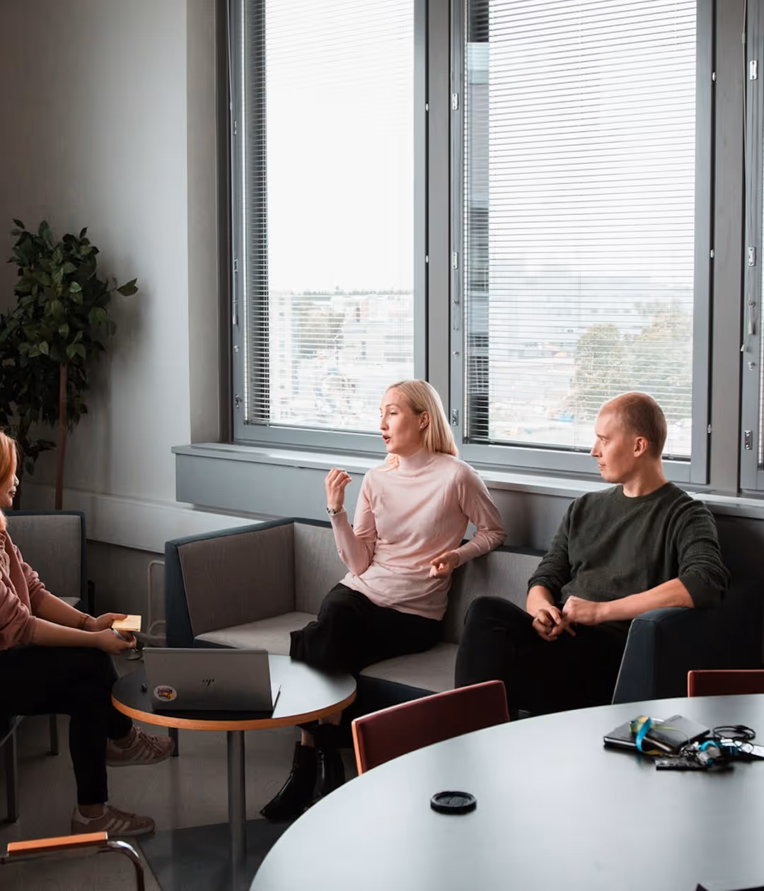 Couples sitting in a couple therapy