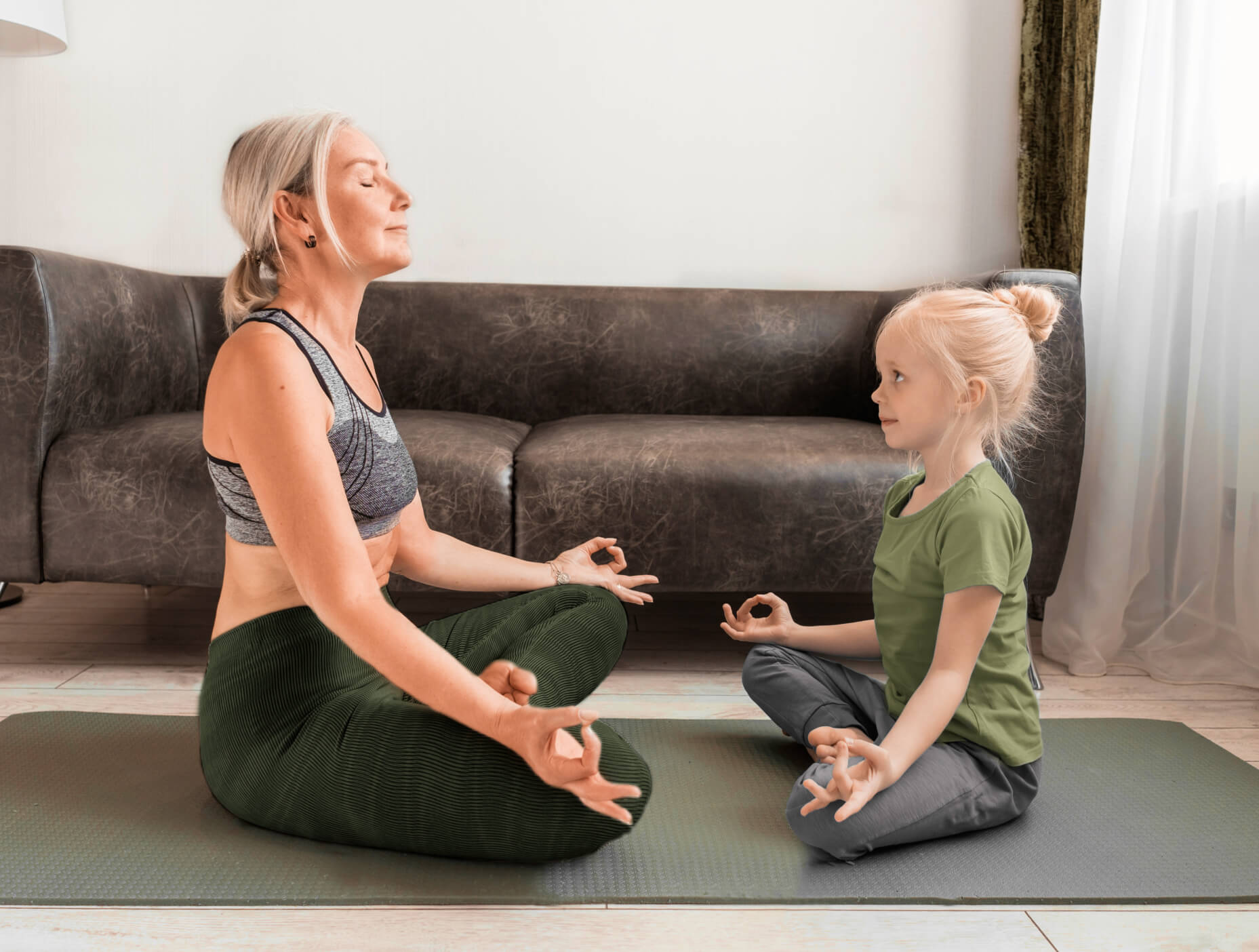 How to introduce yoga into the family routine