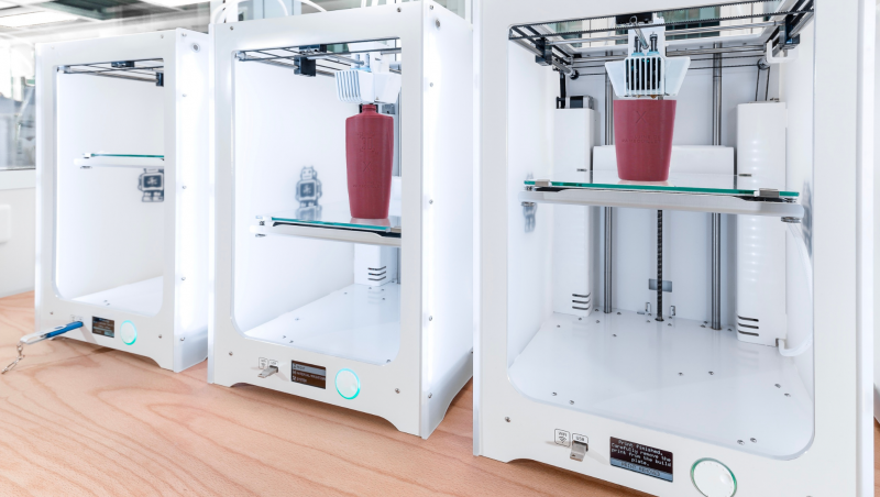 Loreal rapid prototyping lab will manage its 3D printing workflows using AMFG worfklow and MES software