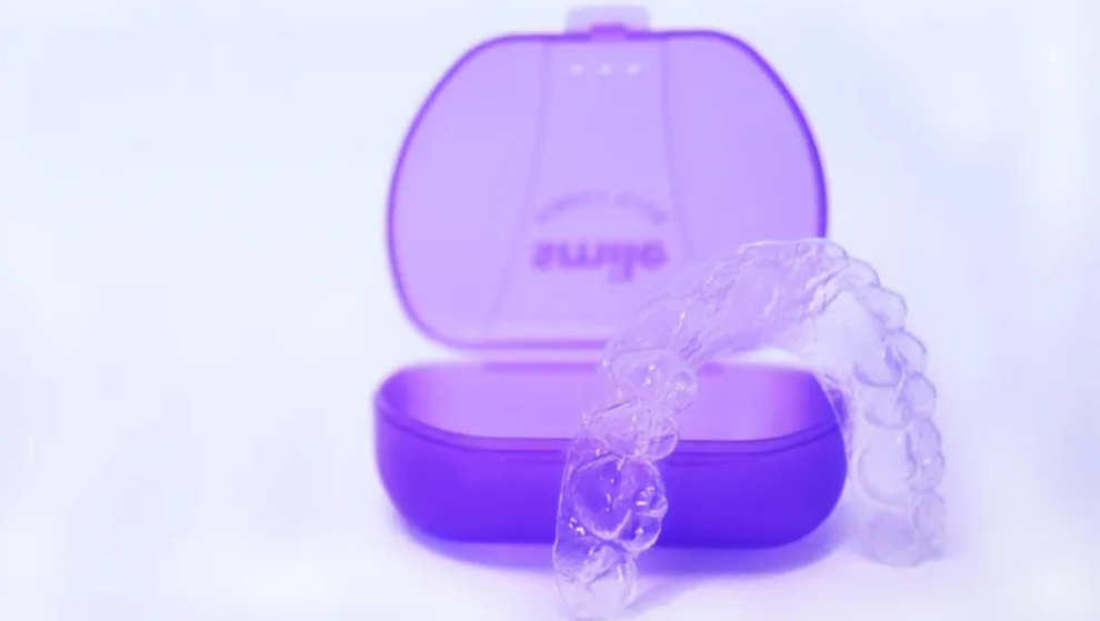 SmileDirectClub dental aligners with 3D printing