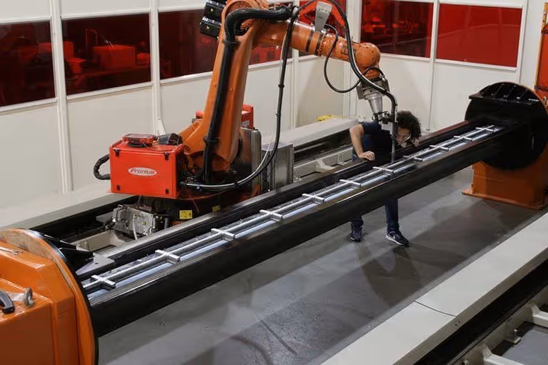  Robotic WAAM 3D printer developed by Cranfield University