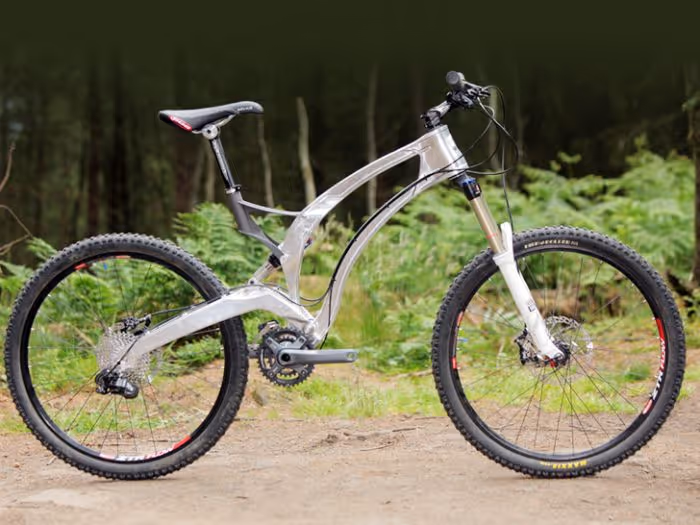 Fahrrad mit Titanrahmen 3D gedruckt [Bildnachweis: Empire Cycles]