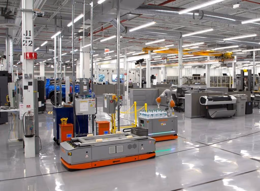 Ein Blick auf das Advanced Manufacturing Center von Ford [Bildnachweis: Ford]