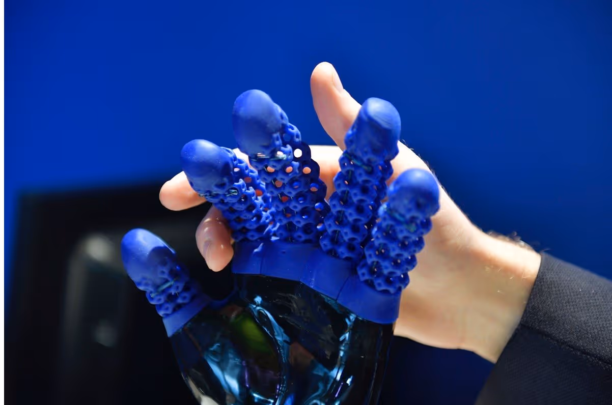 silicone 3d printing by Spectroplast
