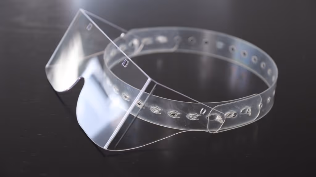 3D-printed protective glasses (medical)