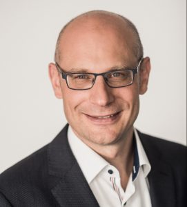 LITHOZ 19Aug2019 0253