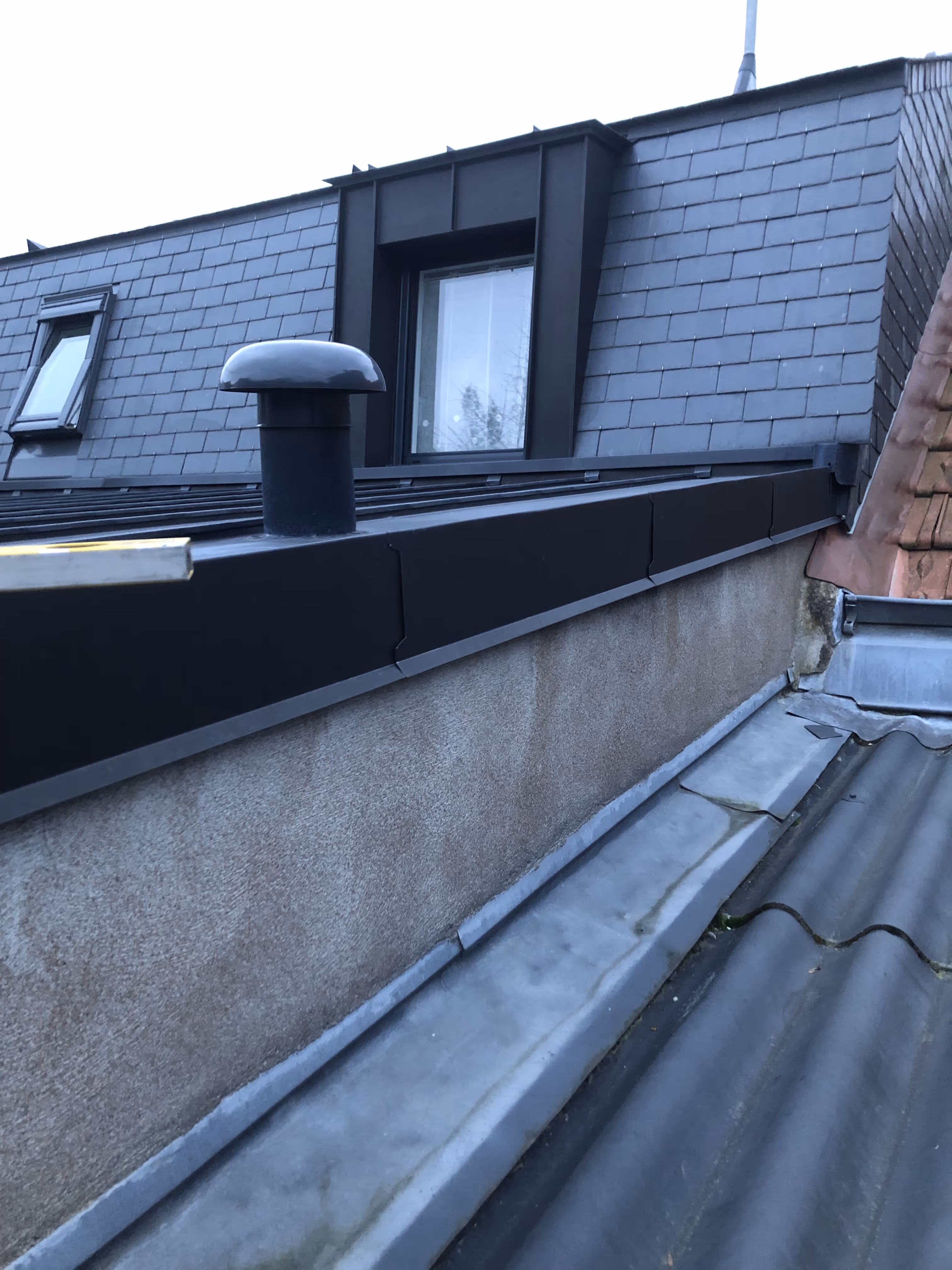 Fenêtre de toit en zinc à Nantes