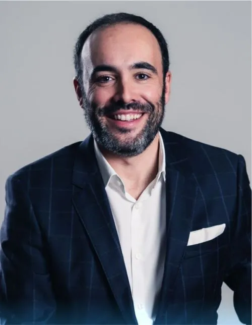 Снимка на Д-р Луиш Пинейро