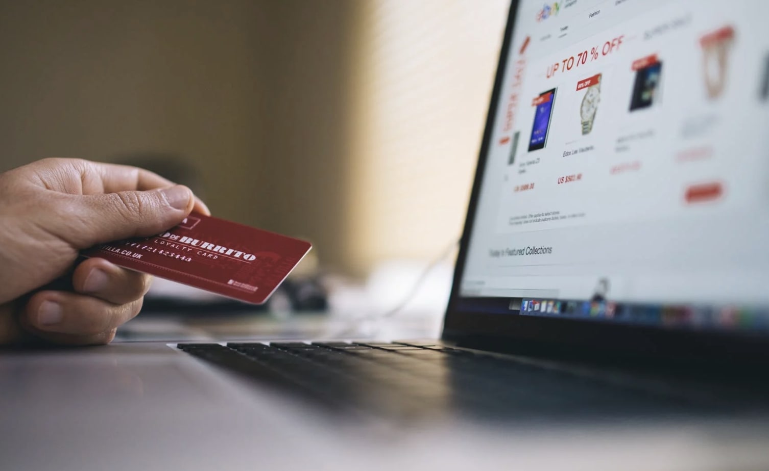 Webar in retail online