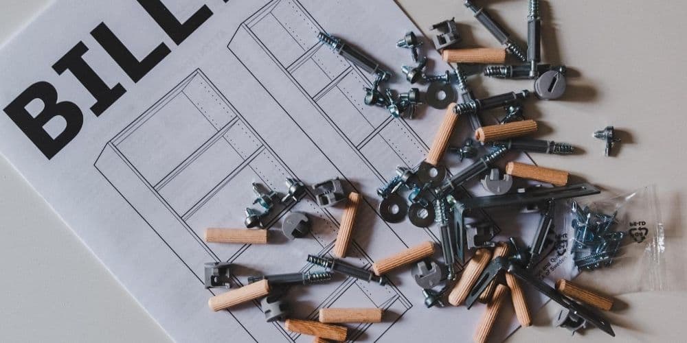 What Can Augmented Reality Do in cars