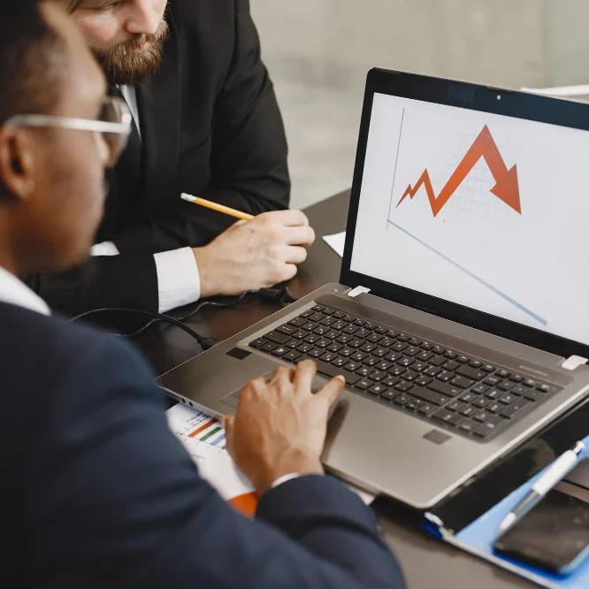 ¿Cuánto dinero pierdes por hacer seguimiento manual a prospectos?