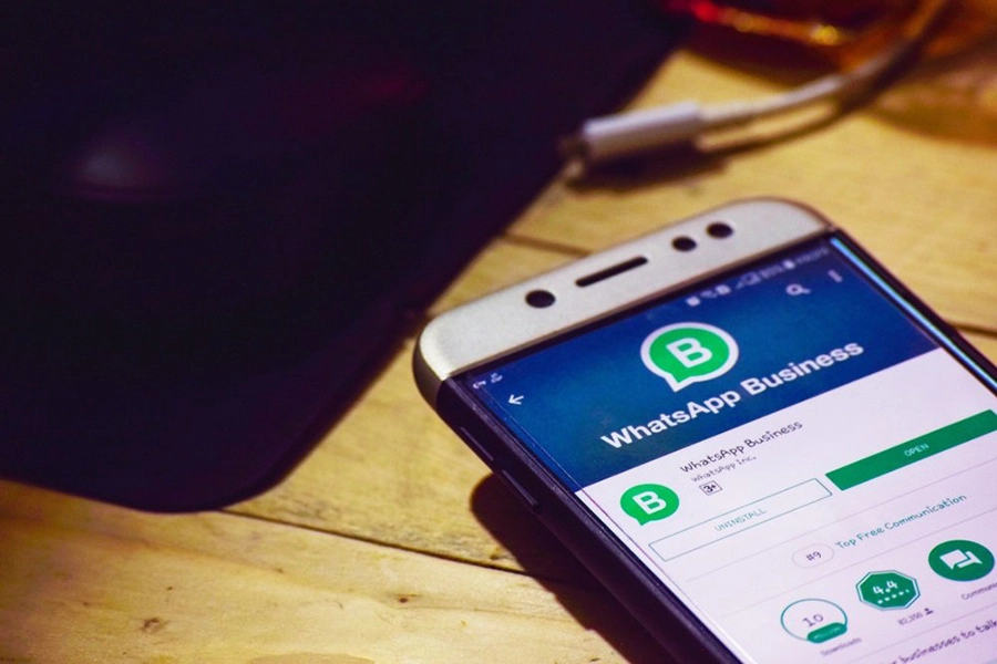 whatsapp for companies