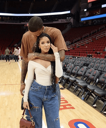 Jabari Smith Junior with his girlfriend