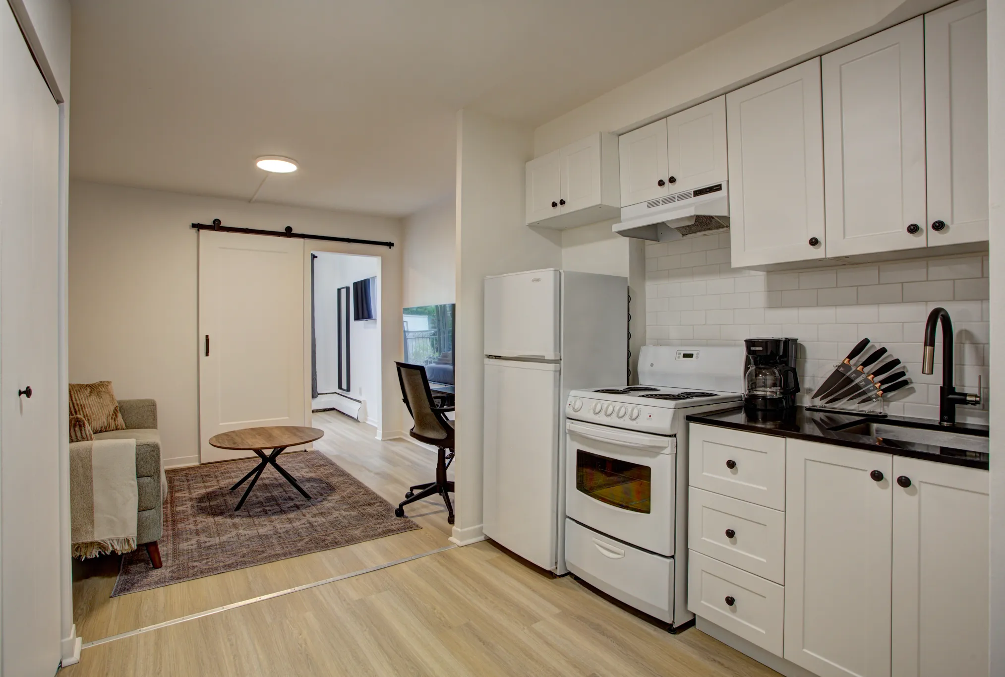 Charming One to Four Bedrooms Apartments in Shaughnessy Village