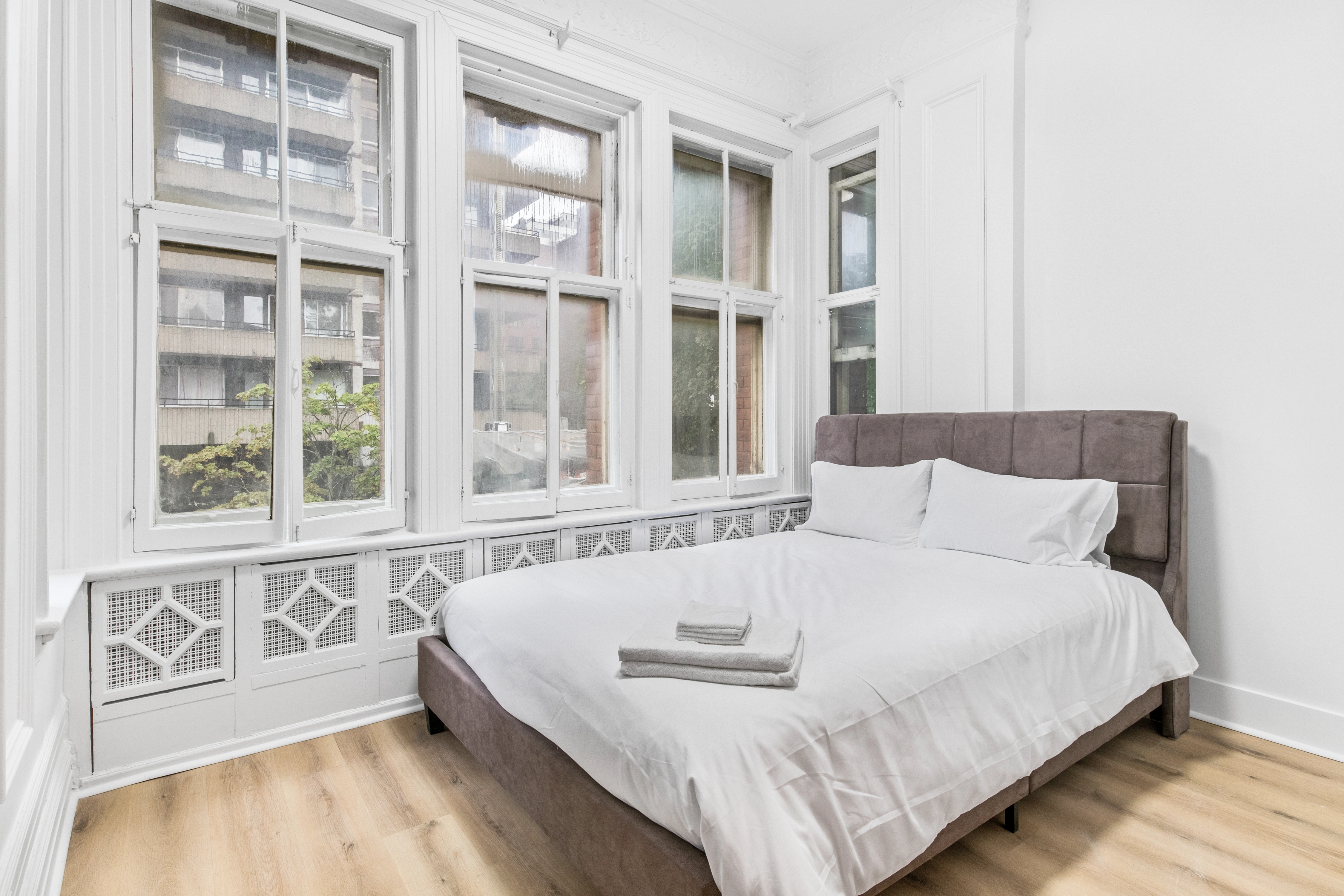 Quiet One-Bedroom Apartment Ideal for Focused Students