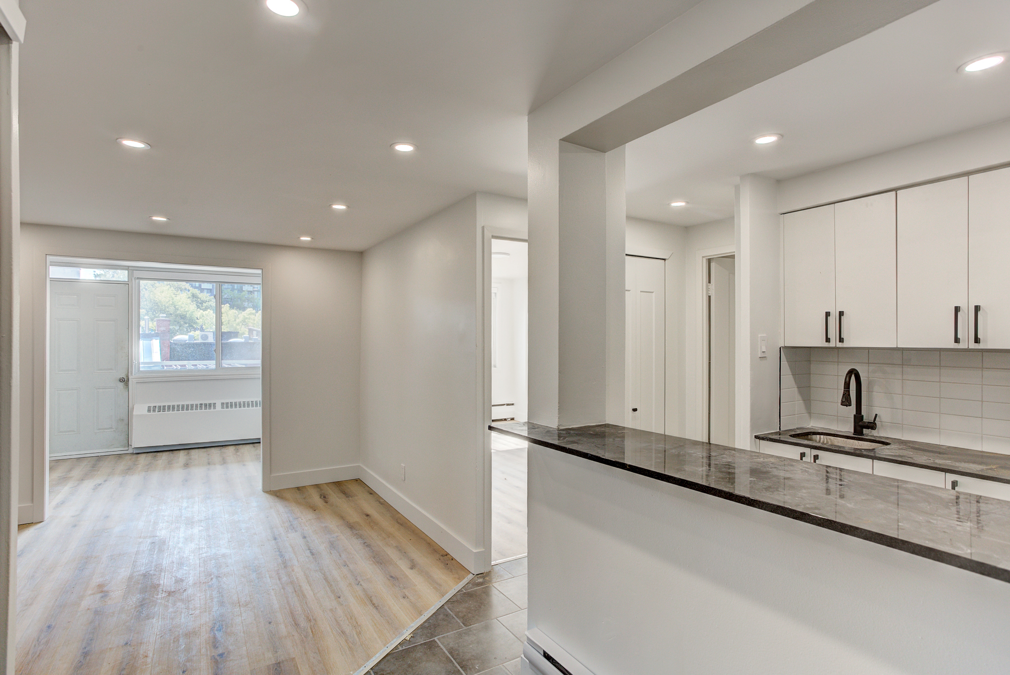 Spacious Two-Bedroom Apartment with Student Essentials