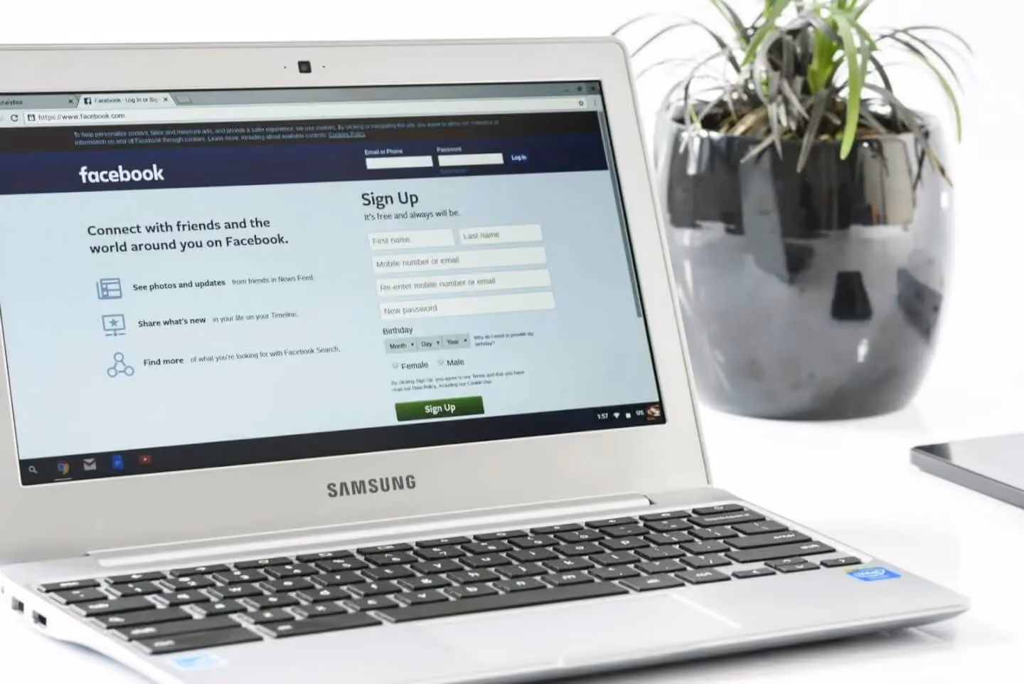 How to Create a Facebook Business Page (2025 Guide)