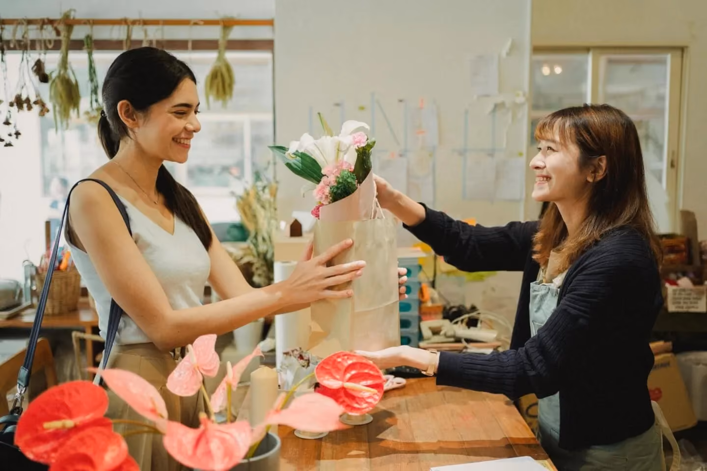 How to Send Influencers Products