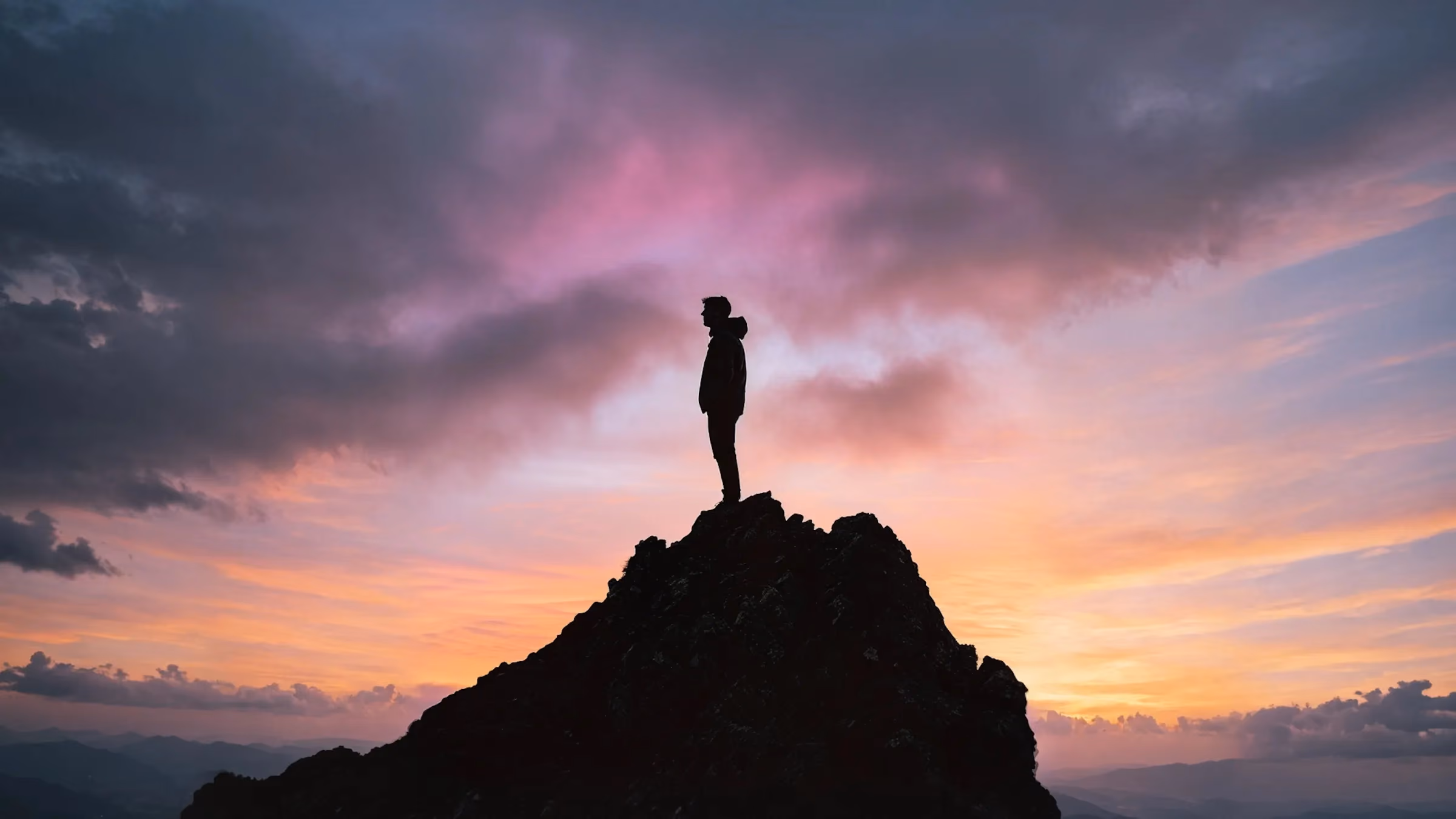 How to Price UGC Content as a Creator: Rates and Rights