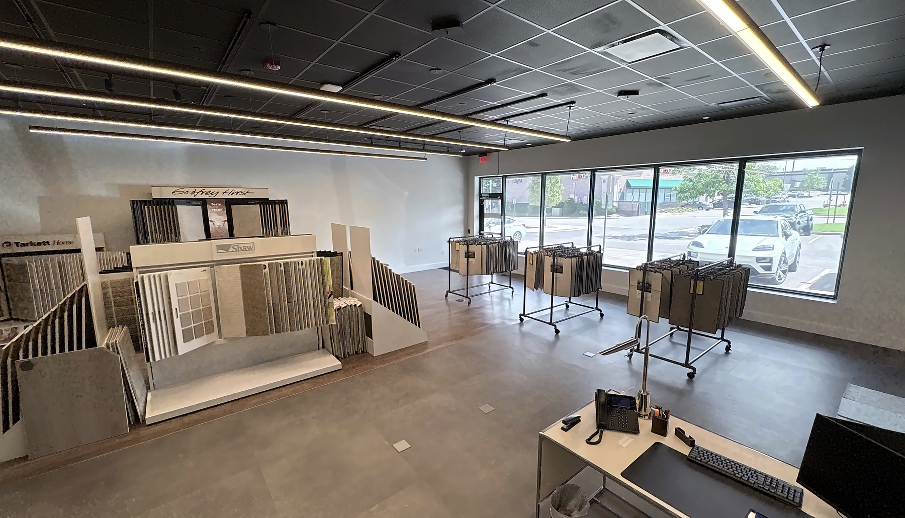 The Sloane's Carpet Secret showroom floor near Park Meadows Mall in Lone Tree
