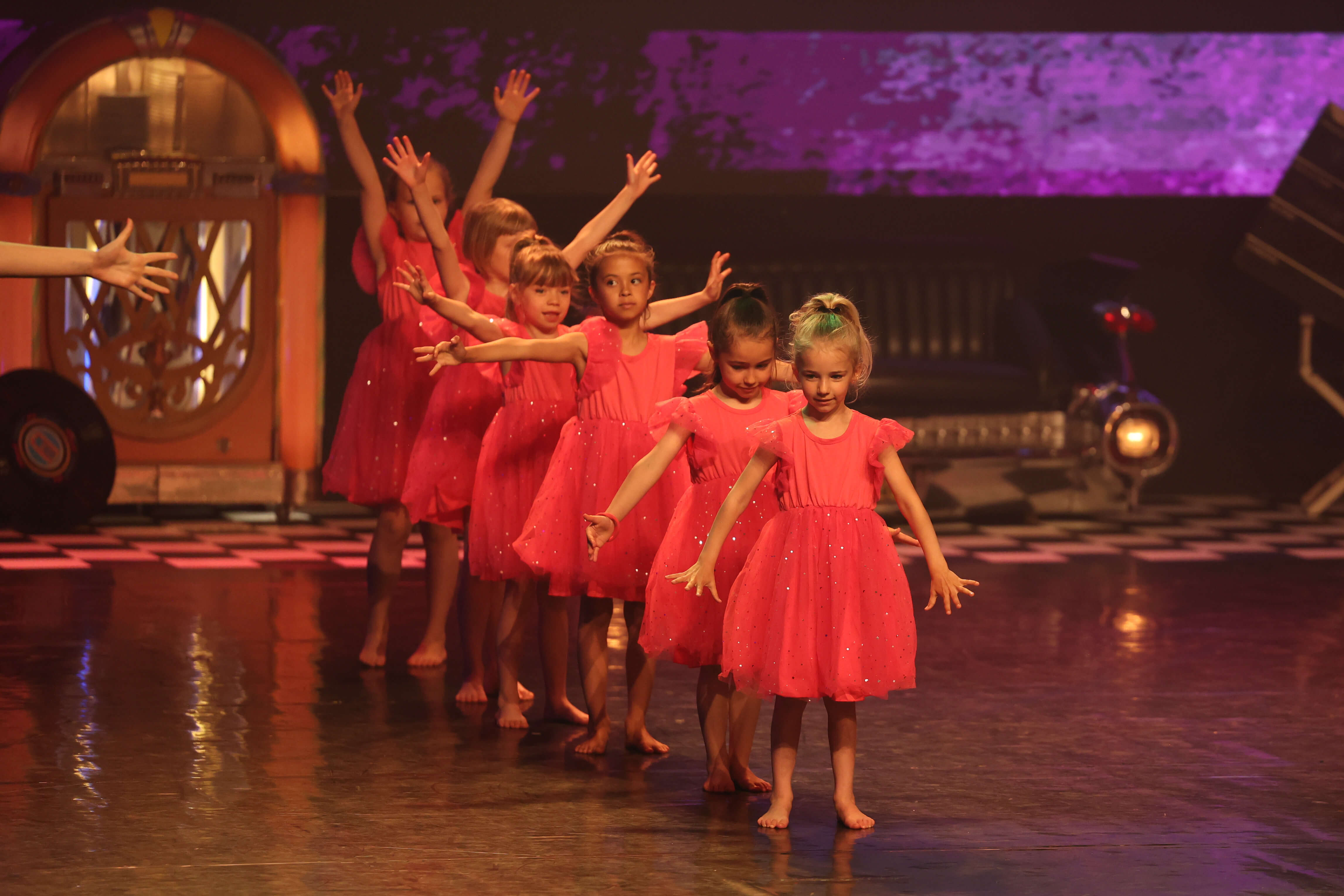 Voorstelling van Danscentrum Pirouette.