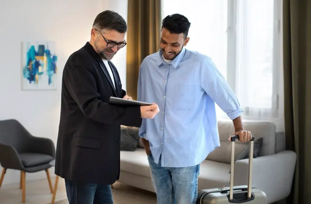 small-hotel-management-software