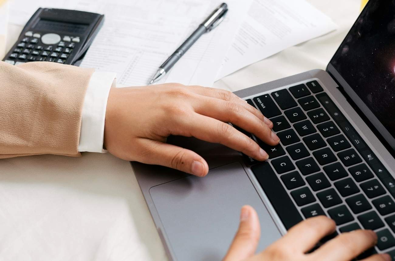 Buchhaltung machen lassen: 7 Vorteile für Ihr KMU