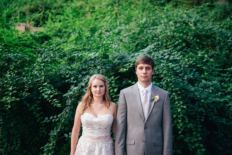 Portraits, headshots and candid moments that keep their authenticity.