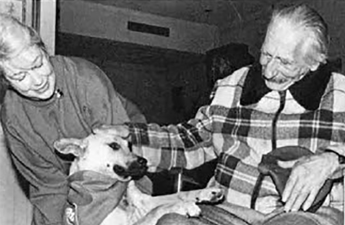 PUP (People United with Pets) program started to help people in crisis care for their pets