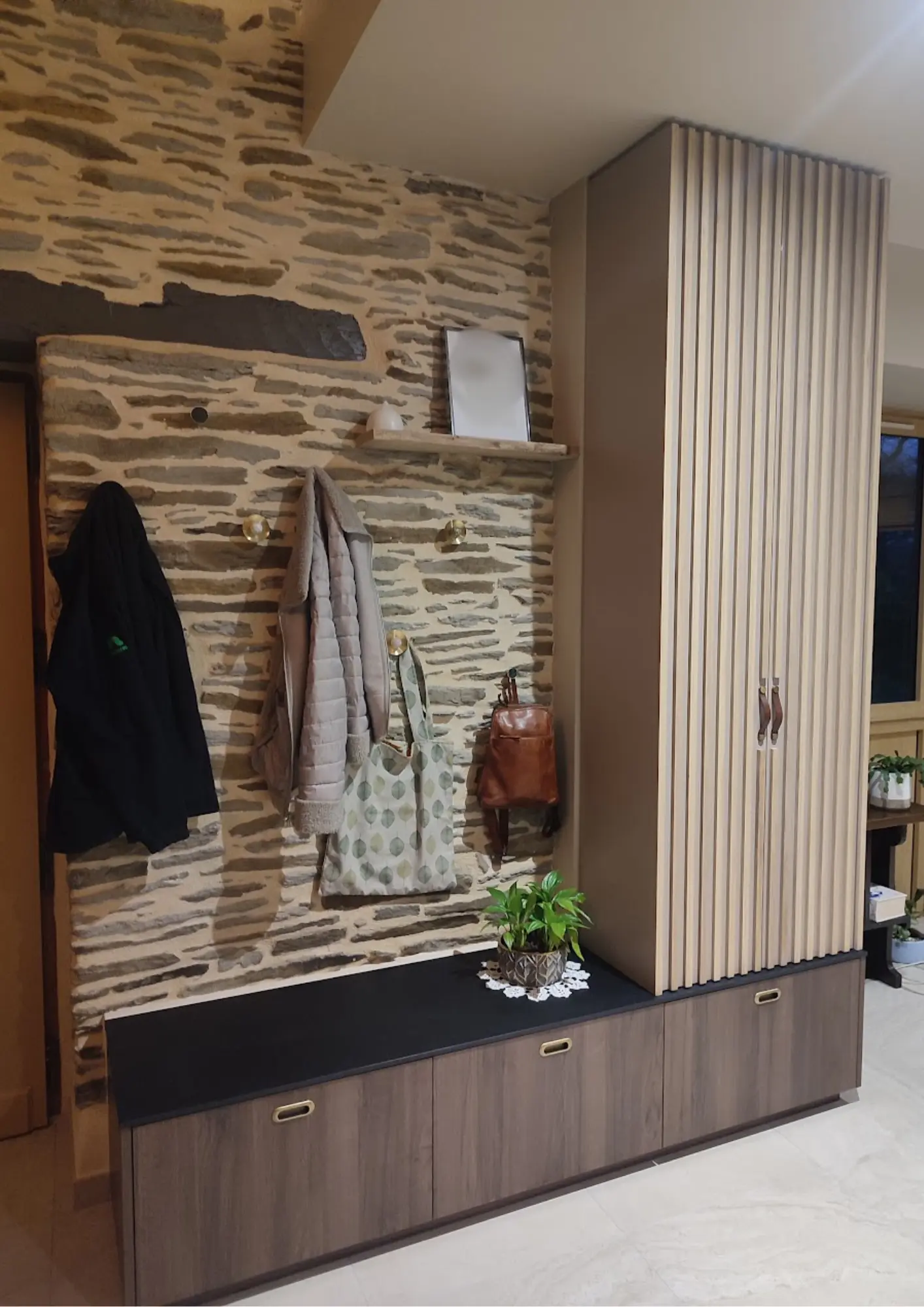 Placard sur mesure fonctionnel et esthétique