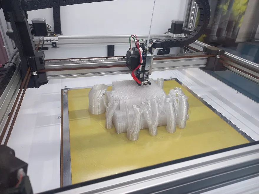 Logiciel de modélisation 3D pour corsets orthopédiques