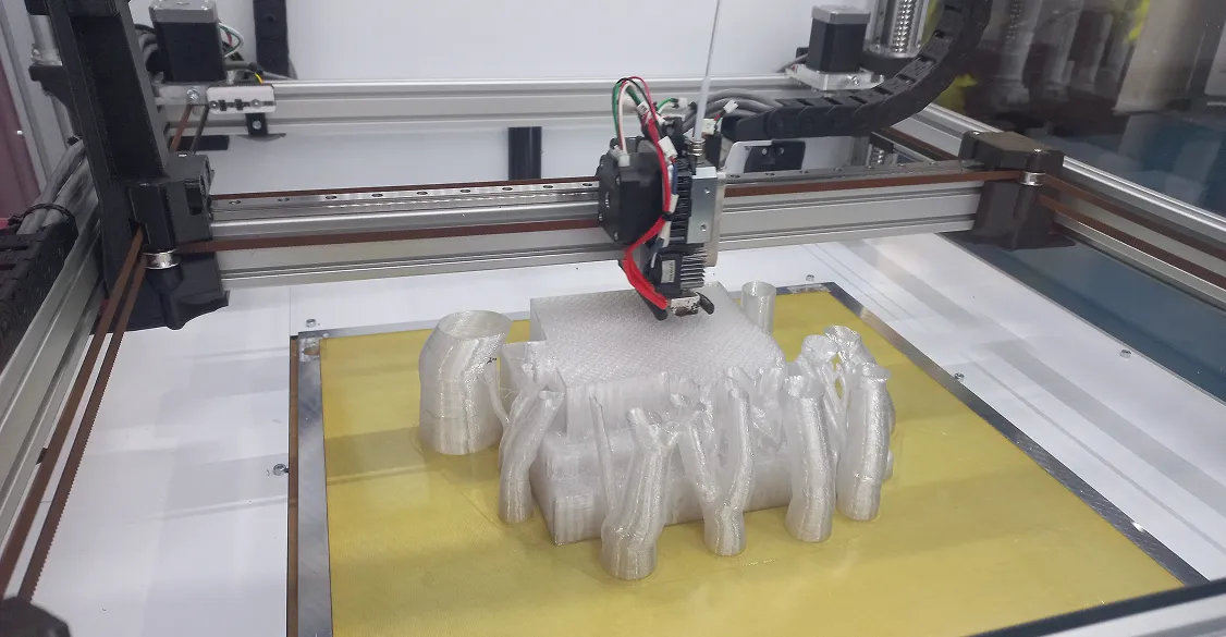 Impression 3D en cours