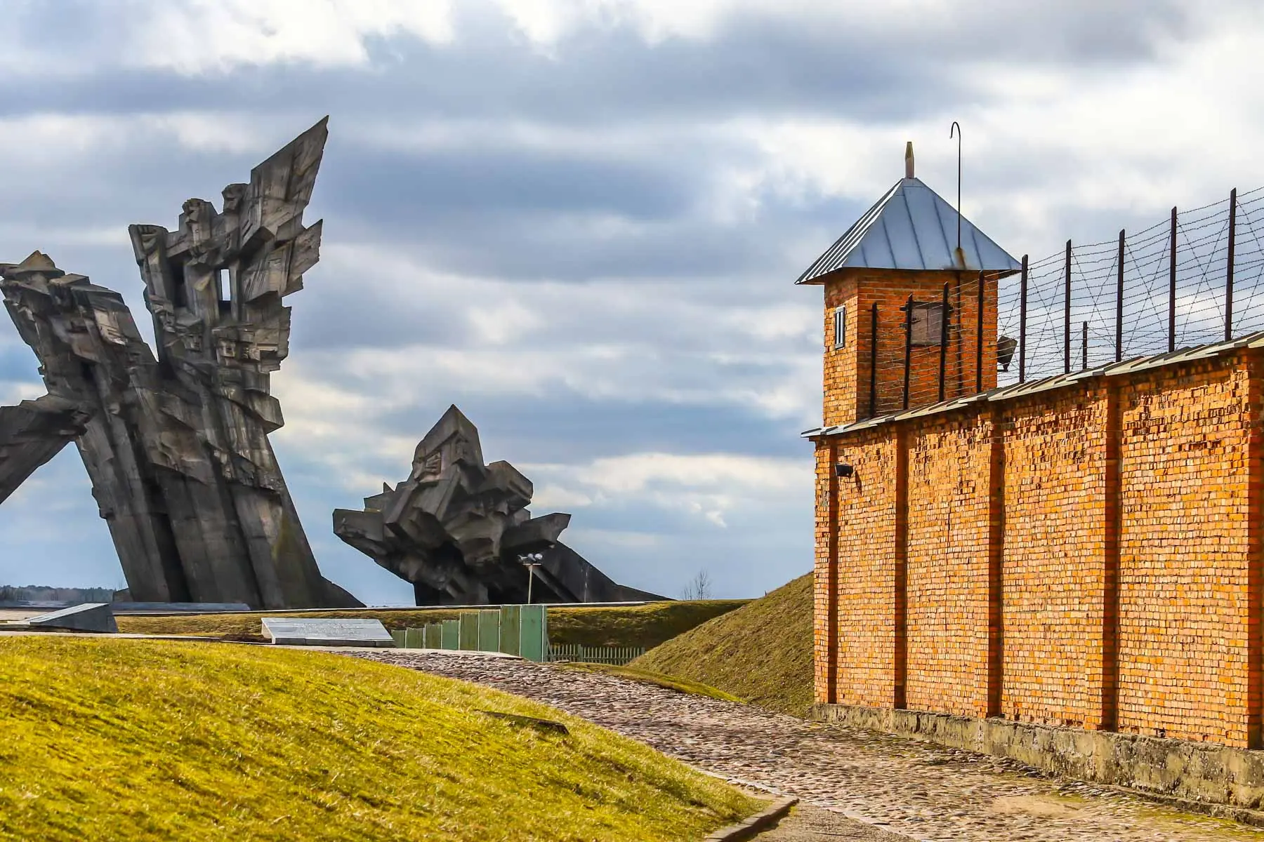 The Ninth Fort, Kaunas: The Fortress That Never Fought a War and Killed 50,000 People