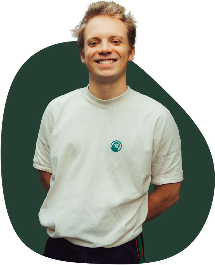 Portrait von Oscar Boerger, Trainer für Soft Acrobatics beim Bewegungskollektiv Berlin