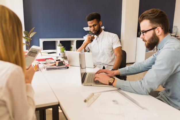 Qu'est-ce qu'une solution en marque blanche ?