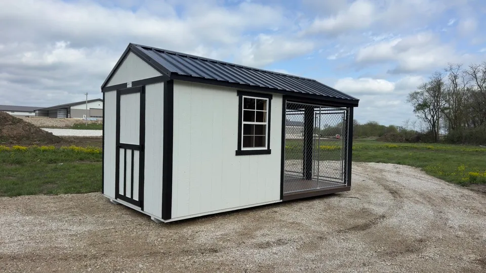 Dog Kennel 8 x 16