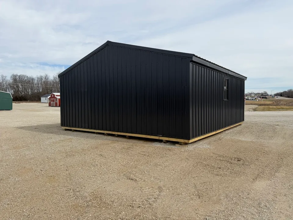Garage 22 x 24