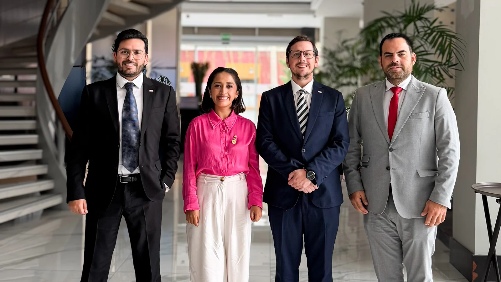 Equipo de Costera en Lima durante las reuniones que dieron inicio a Costera Perú
