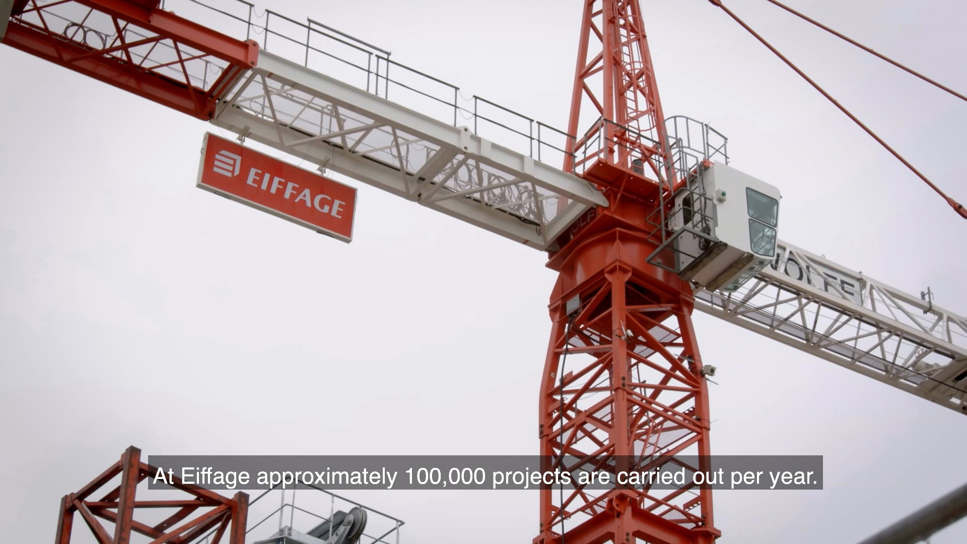 Thumbnail of the video titled "Eiffage, SharePoint case study"