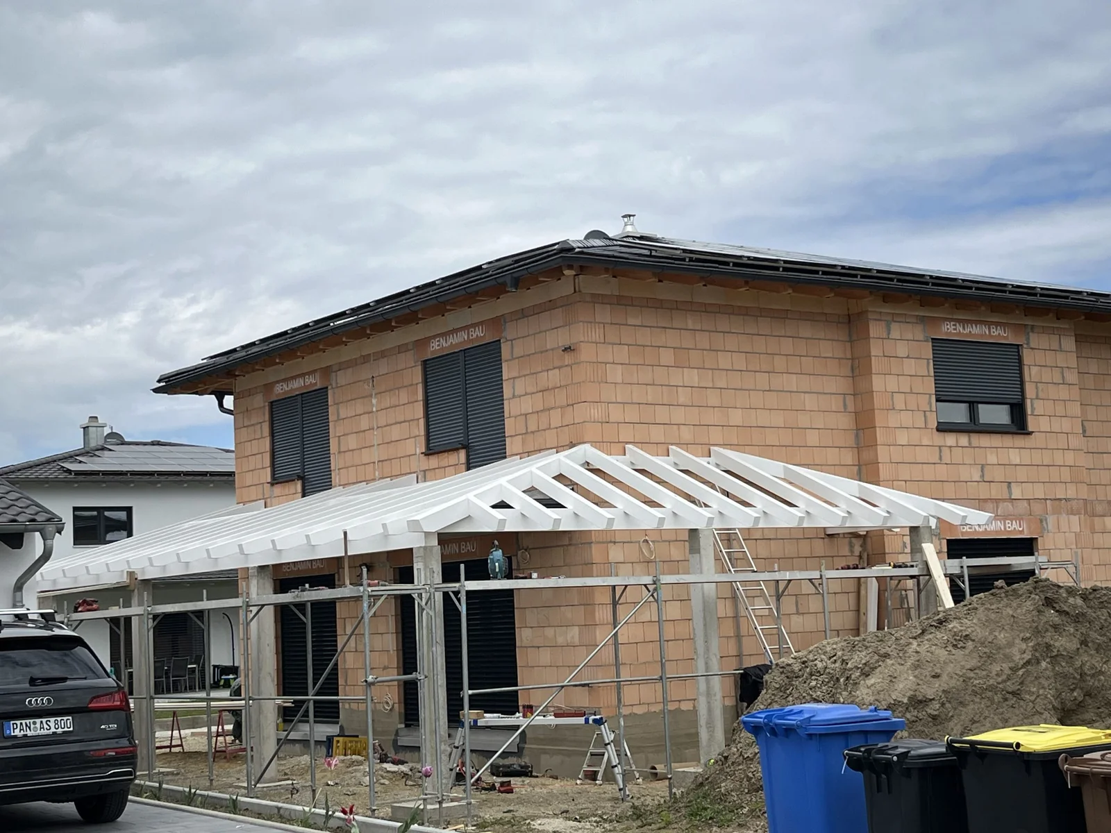 Balkone & Vordächer